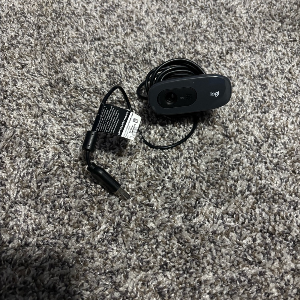{Logi} Black Webcam with USB Cable
